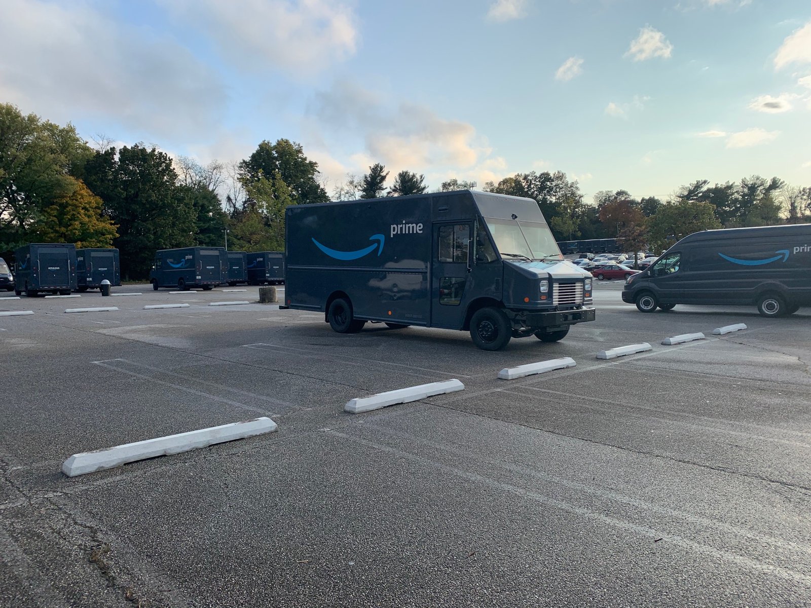 Atlanta Line Striping project — Georgia parking lot and warehouse floor marking